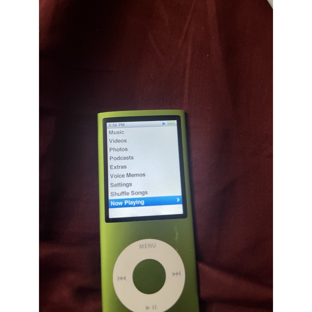 Apple iPod Nano 4th Generation Green 8GB A1285 BATTERY DOESN'T HOLD CHARGE
